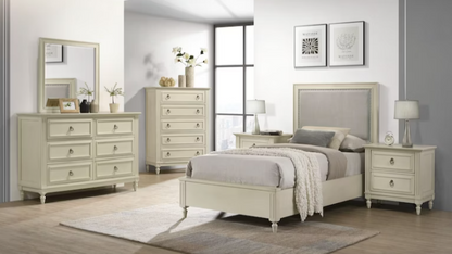 Gianna Chest